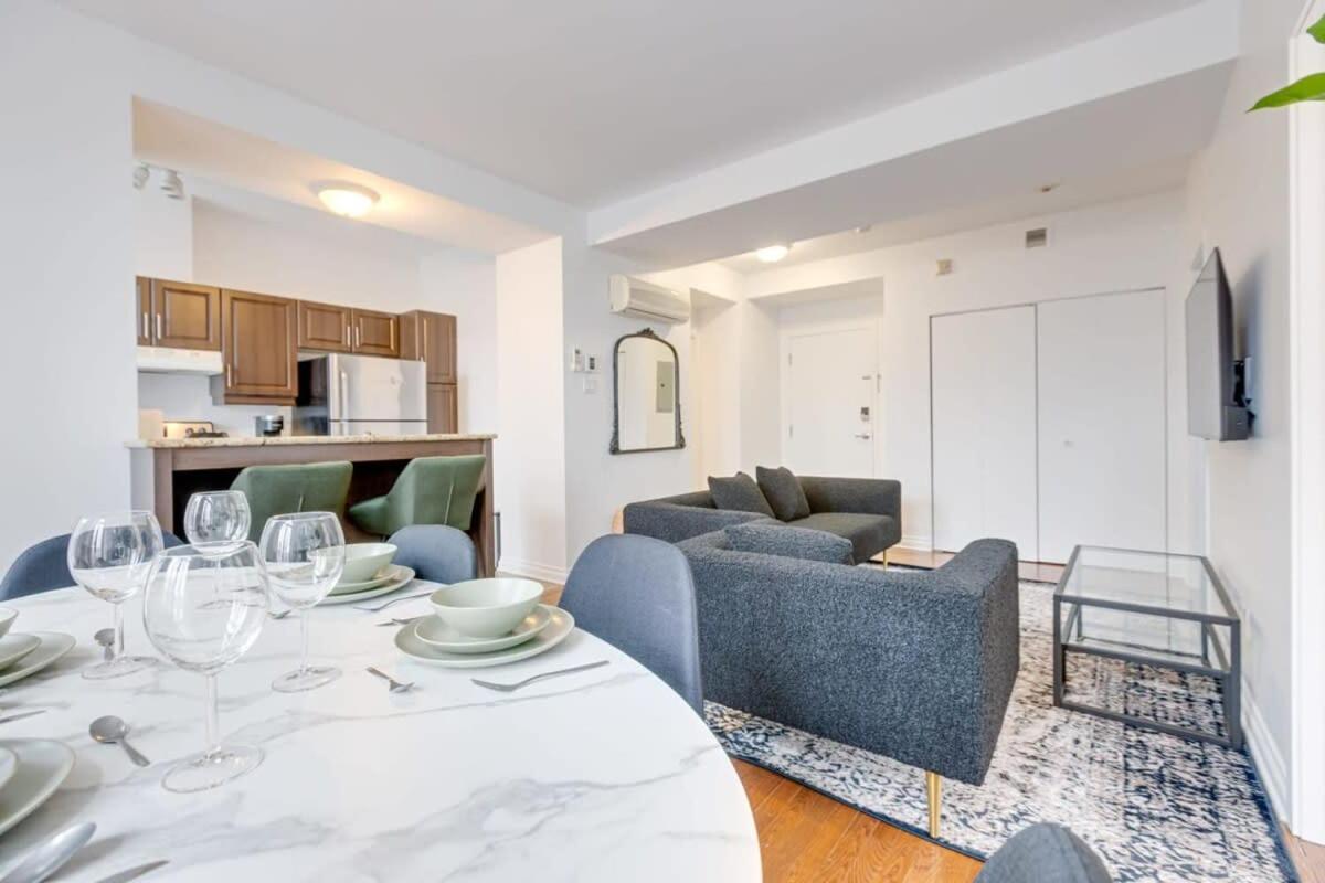 M11 Gorgeous Bright Corner 2Br In Heart Of Mtl Lägenhet Montréal Exteriör bild